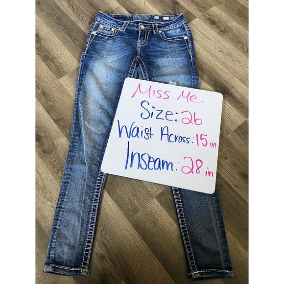 MISS ME Embellished Cross Skinny Jeans - Picture 7 of 7